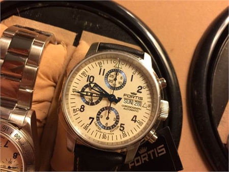  Fortis limited edition fleiger chronograph BNIB