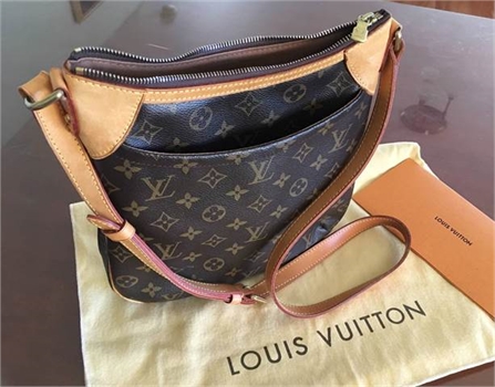  ~ Louis Vuitton Odeon PM Monogram bag - $900