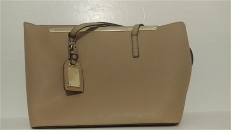 Cute Bag Used Twice In Very Good Condition