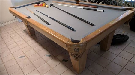 Connelly 7' Pool Table