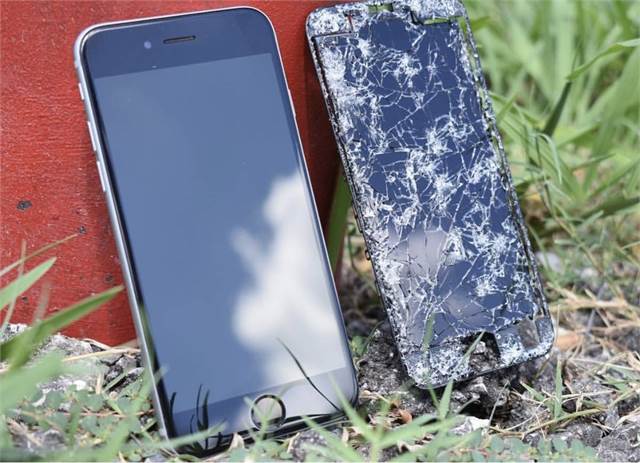  Cell Phone Repairs, Tablet Repair, Unlocks! 90 day warranty 