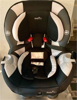  Evenflo child car seat