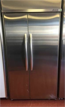  🌽 KitchenAid 42" Built In Stainless Steel Refrigerator
