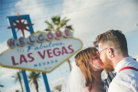 Local Las Vegas Wedding Photographer