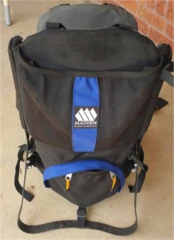  Nearly New - Madden Voyager Compact Child Backpack Carrier - Quality
