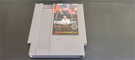 IRON MIKE TYSON'S PUNCH OUT VIDEO GAME 