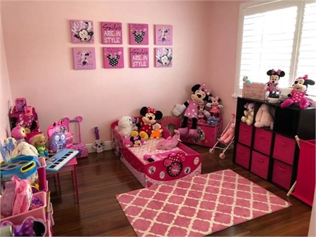 Minnie Mouse Bedroom Set (Must Sell ASAP)