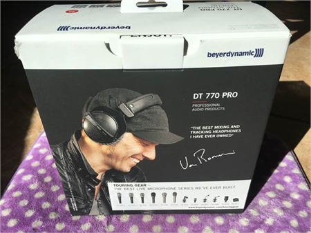 Beyerdynamic DT 770 PRO 80 Ohm closed Studio Headphone