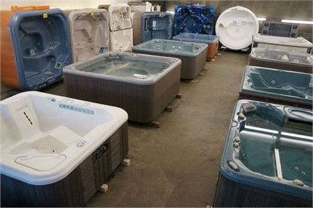 Used/refurbished Spas and hot tubs for Sale! 