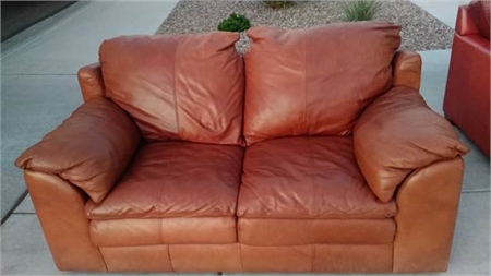 Thomasville Brown Leather LoveSeat In Fair Condition $250 Will Deliver 