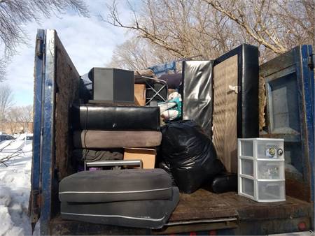 ONE-CALL JUNK REMOVAL SERVICE (TWIN CITIES AND SURROUNDING)