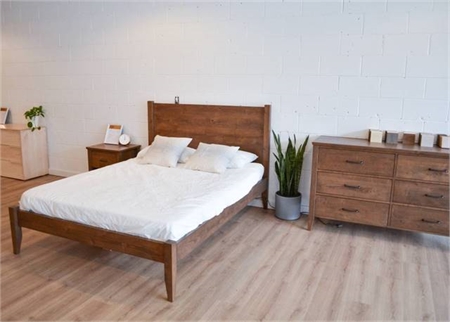  Minimal Hardwood Bed Frame: CAD