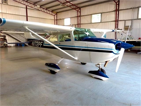  Cessna 172 aircraft with fresh engine overhaul, very clean