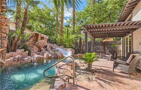 This Super Bowl Rental Property Is Ready To House and Entertain a Large Group of Football Fans